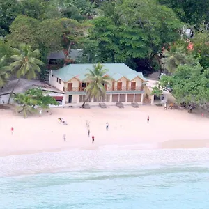 Clef Des Iles Guest house